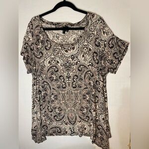 Cynthia Rowley Black and Cream Paisley Short Sleeve Top